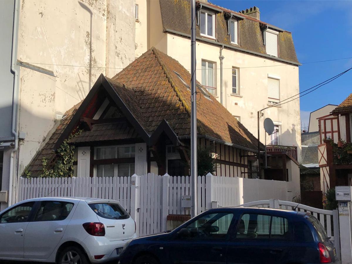 Charmante Maison Coeur De Ville La Gare Des Vacances Довил Екстериор снимка